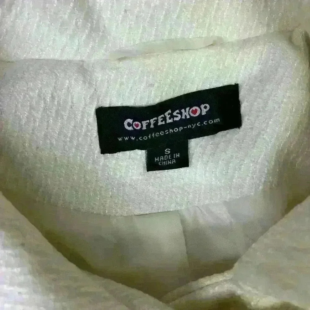CoffeeShop Cropped Coat Button Lined Size Small Cream Color - Picture 11 of 11